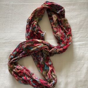 Flowery infinity scarf